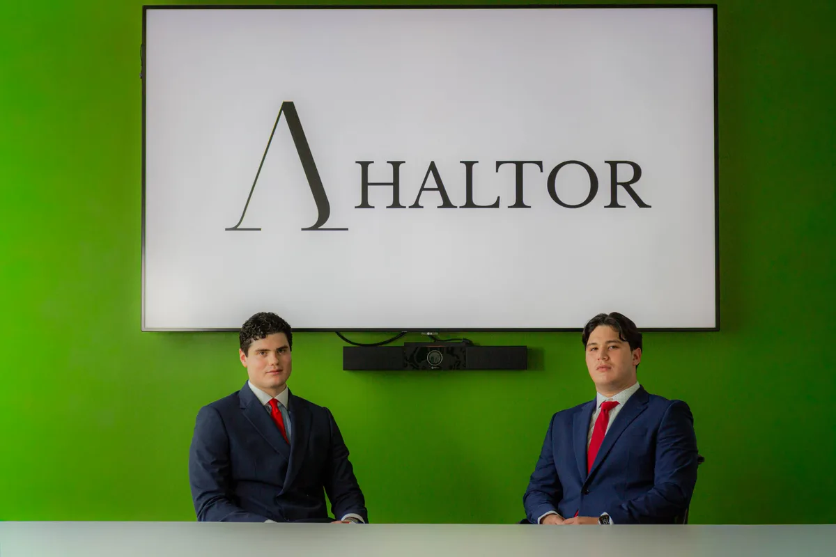 Equipo HALTOR en sus oficinas de Querétaro